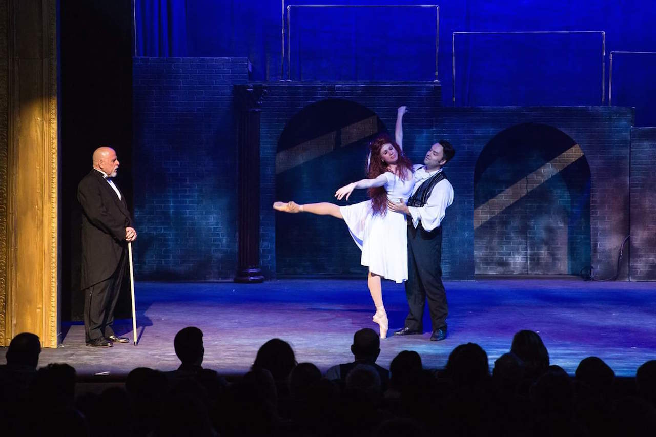 It's a Grand Night for Singing at the New Music Mountain Theatre in